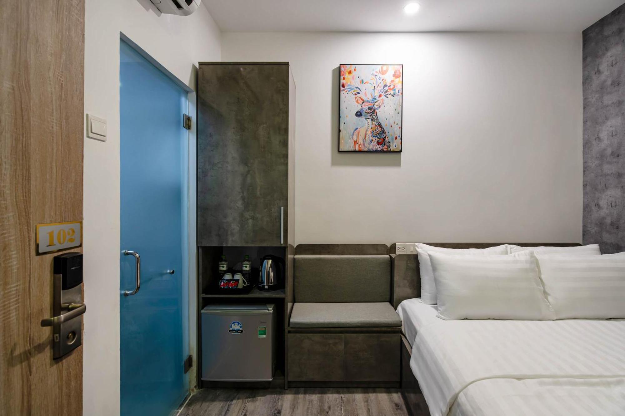 Hotel Ile Parc Saigon 2*