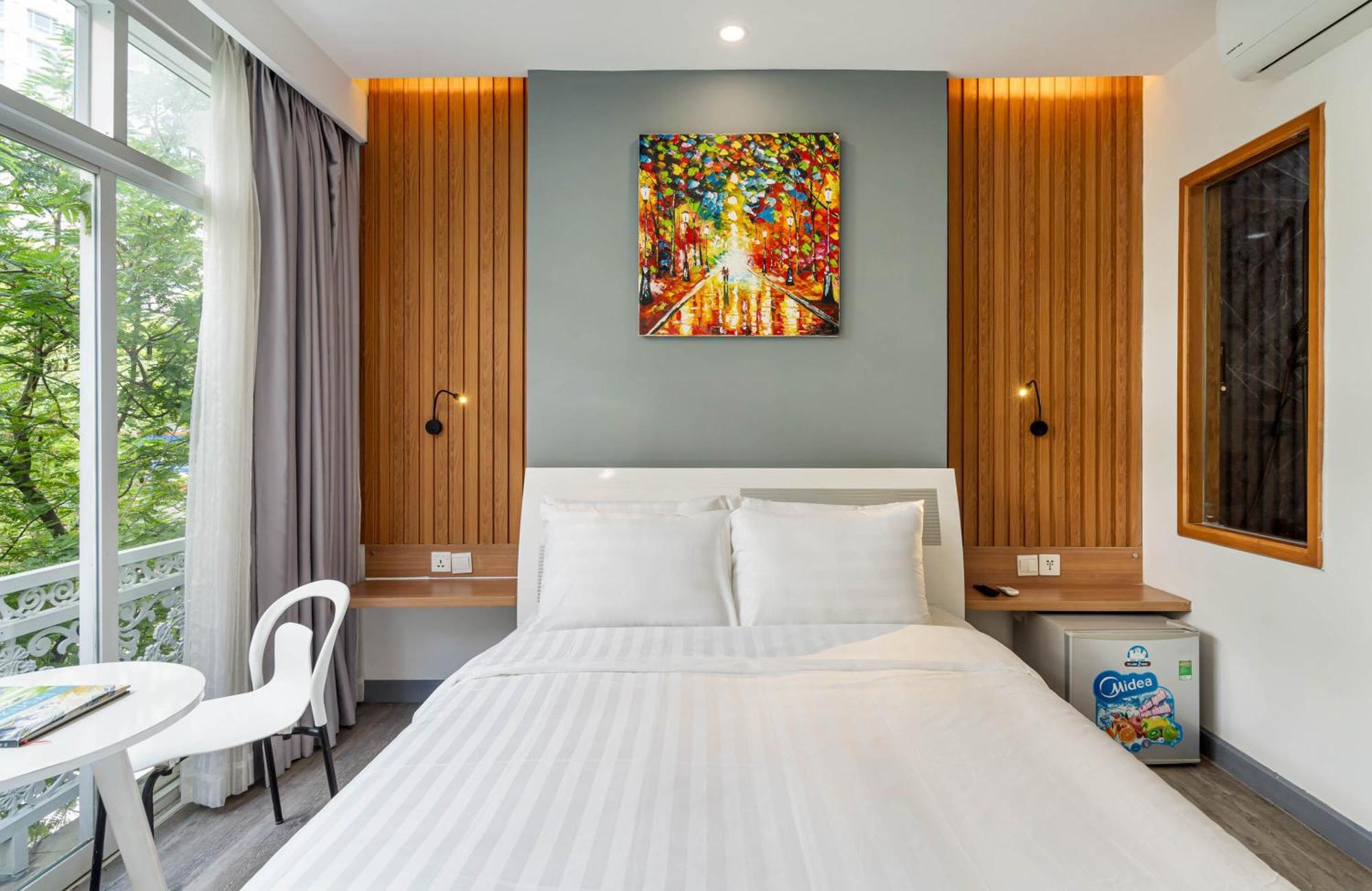 Ile Parc Saigon Khách sạn 2*